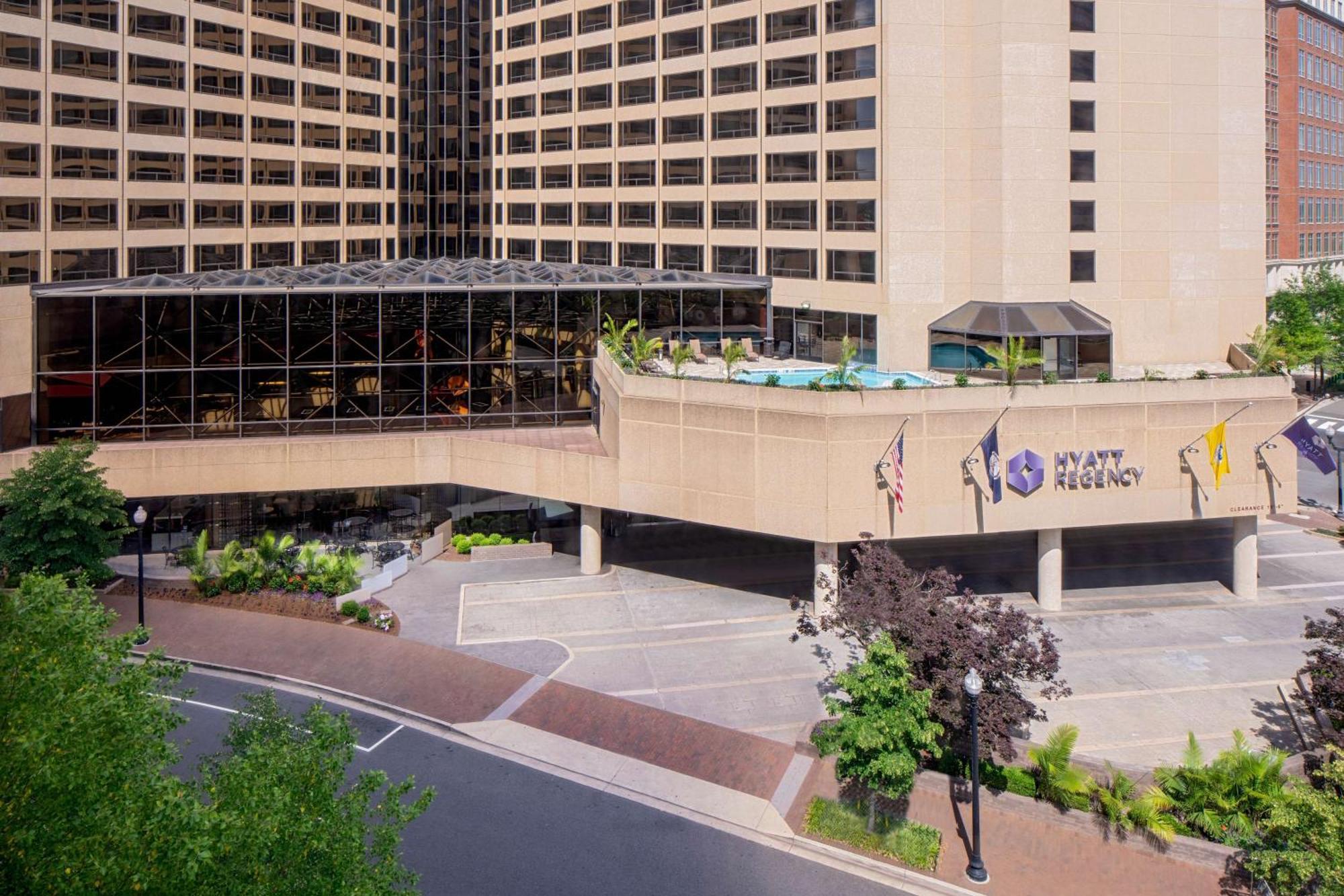 Hyatt Regency Crystal At Reagan National Airport