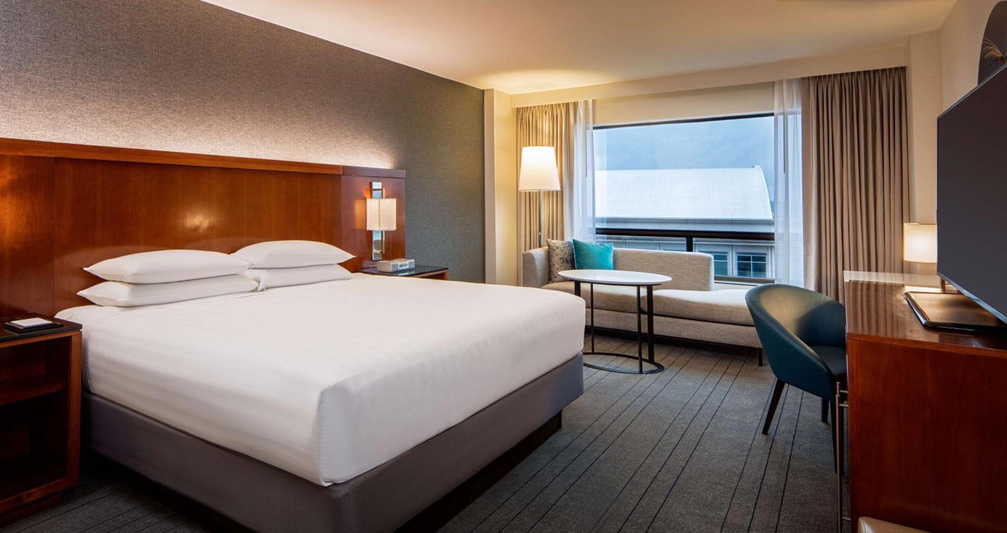 Hyatt Regency Crystal At Reagan National Airport Hotel Arlington