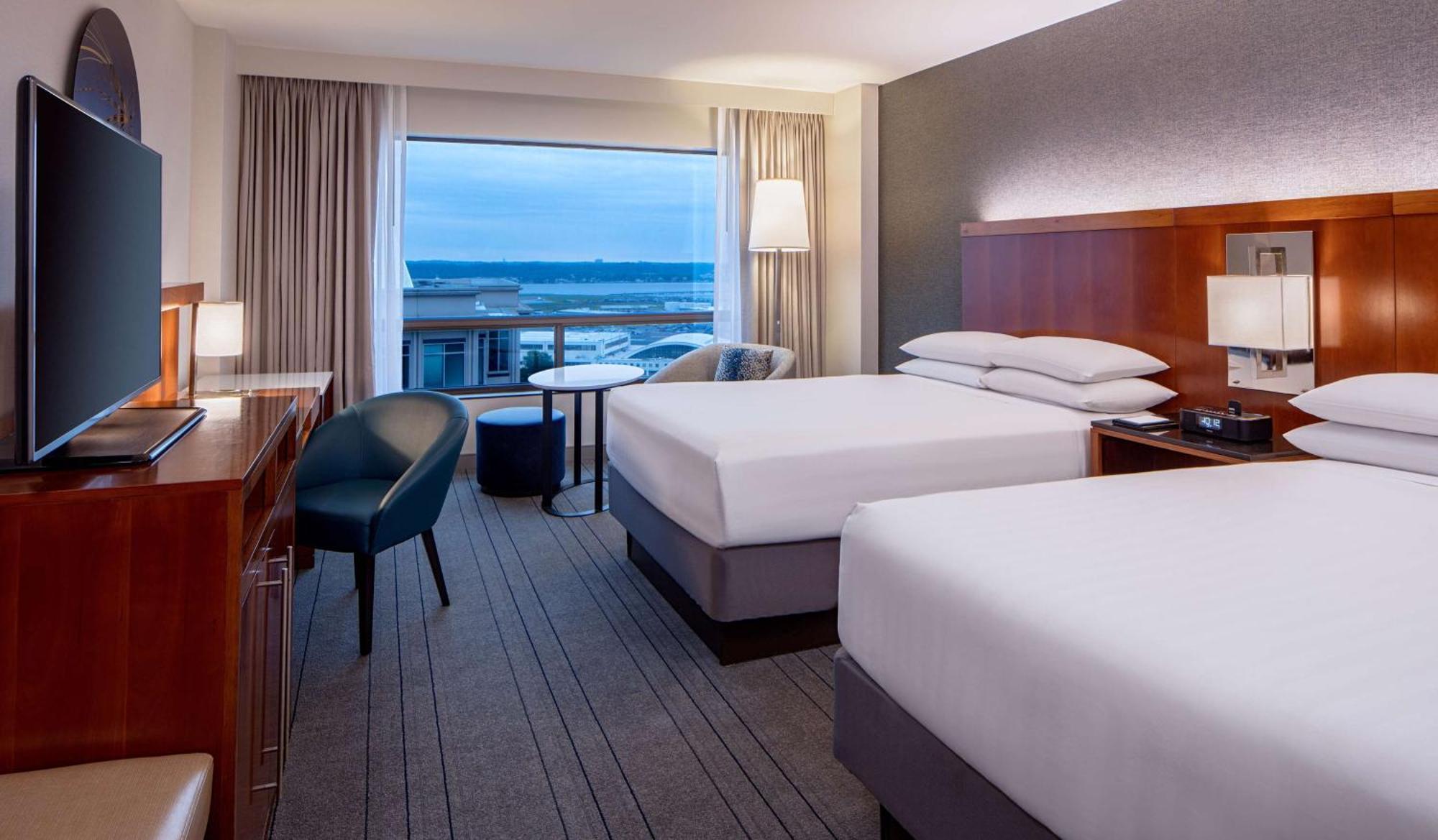 Hyatt Regency Crystal At Reagan National Airport 4*