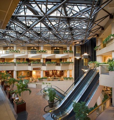 Hotel Hyatt Regency Crystal At Reagan National Airport Arlington