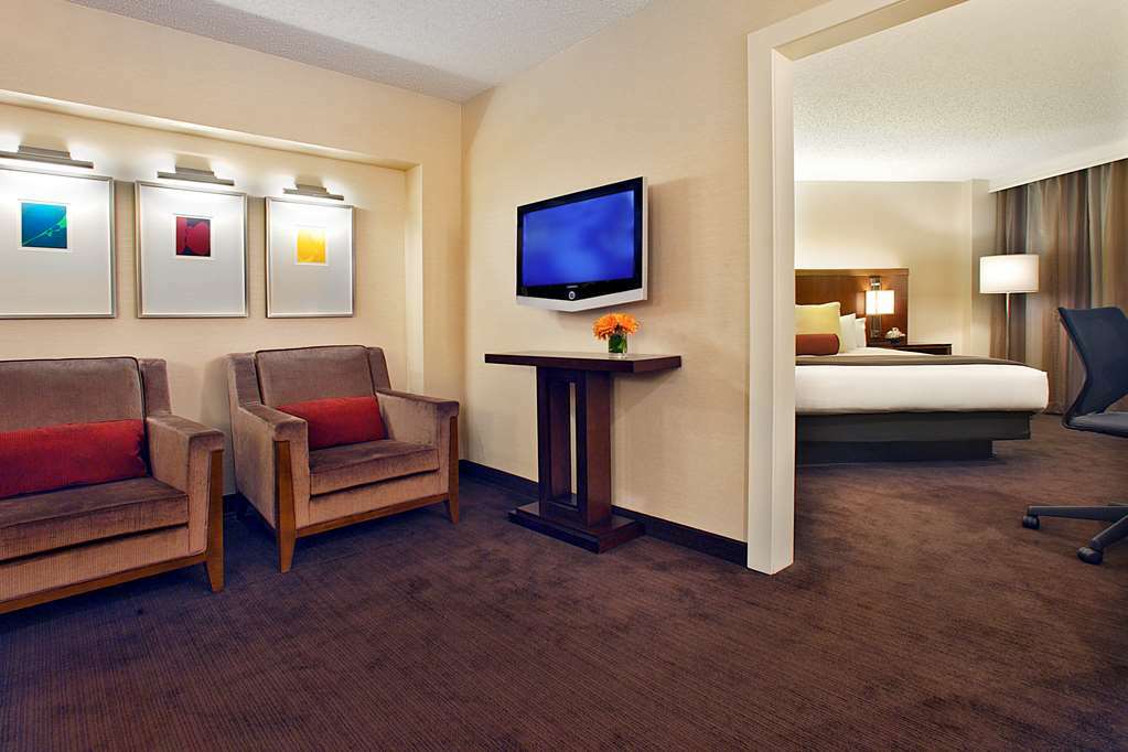 Hyatt Regency Crystal At Reagan National Airport 4*